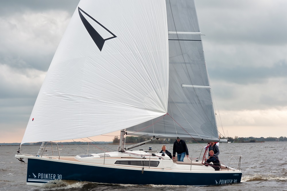 pointer 30 sailboat